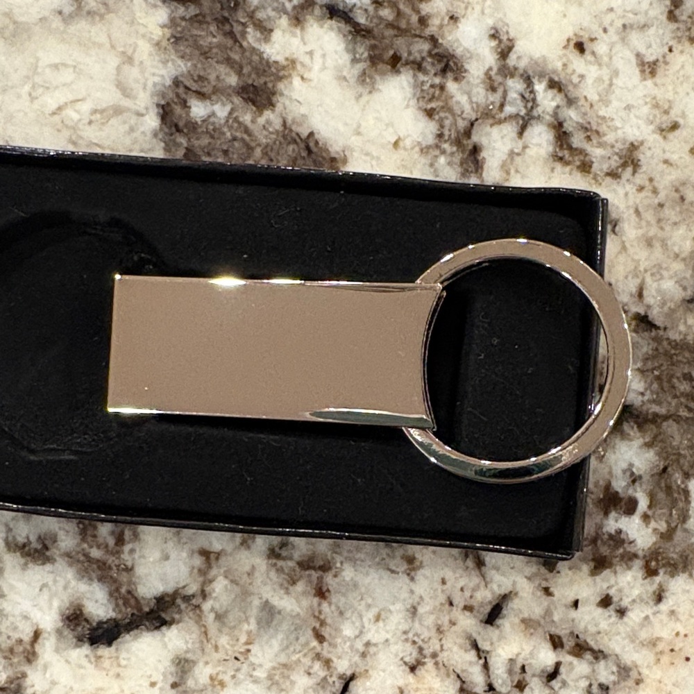 Subaru Silver Key Chain - Picture 2 of 3
